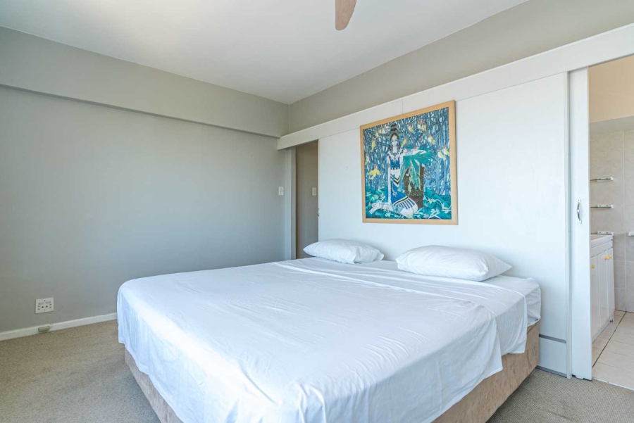2 Bedroom Property for Sale in Sea Point Western Cape